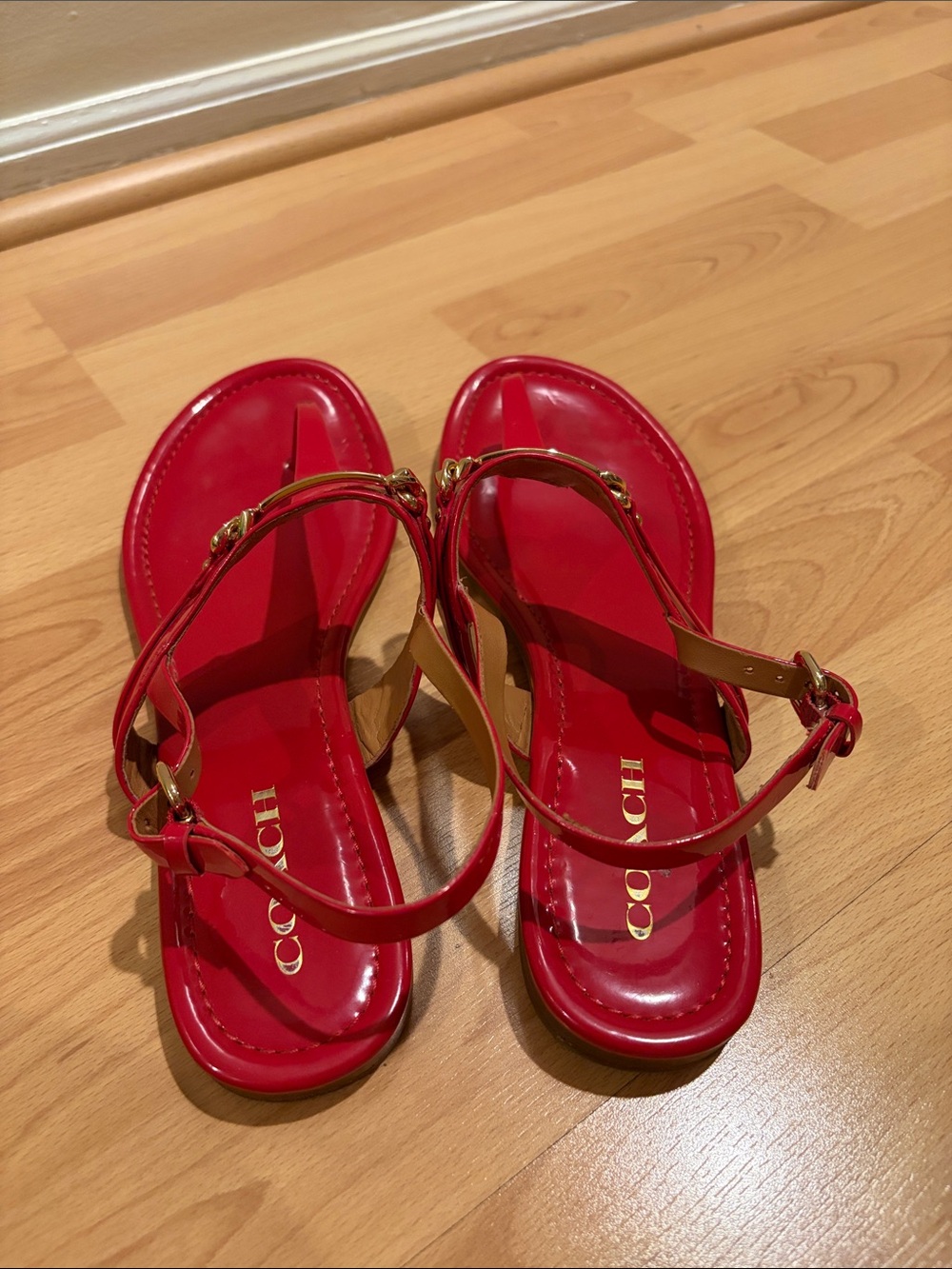 Coach Red Patent Leather Thong Sandals with Gold Accents - Picture 3 of 4